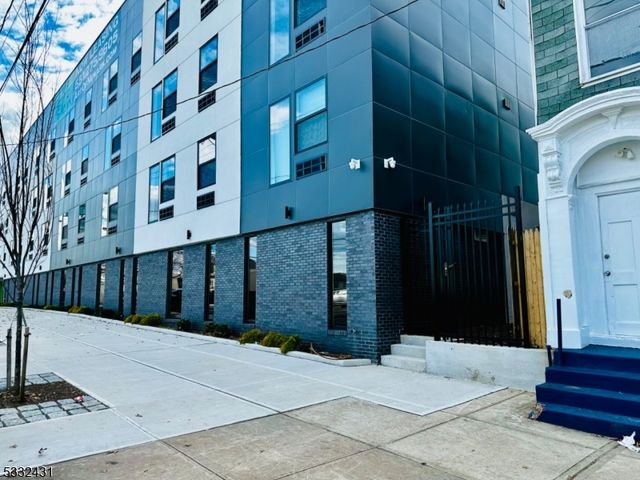 26 Irvine Turner Blvd, Newark City, NJ 07103