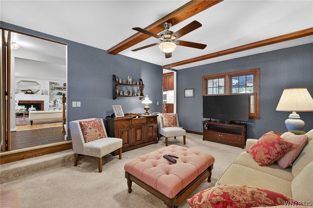 153 The Paddock, Amherst, NY 14221
