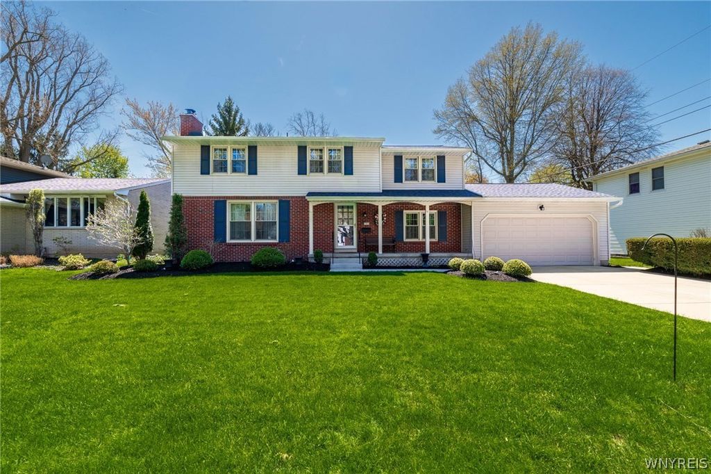 153 The Paddock, Amherst, NY 14221