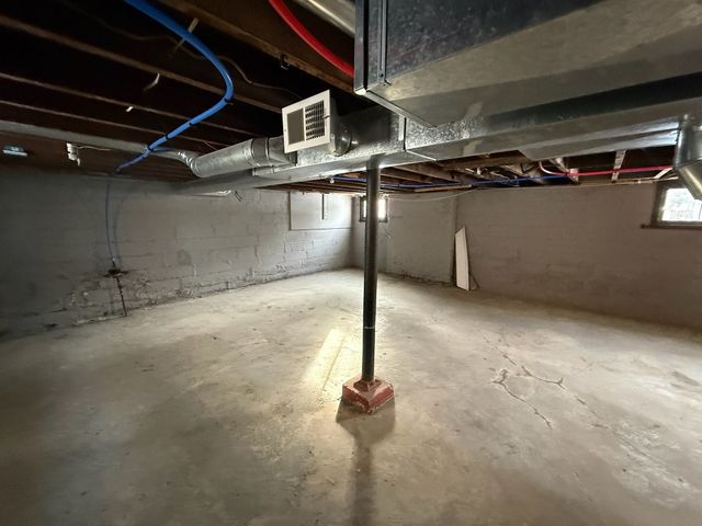 3002 ROSE Avenue, Erie, PA 16510