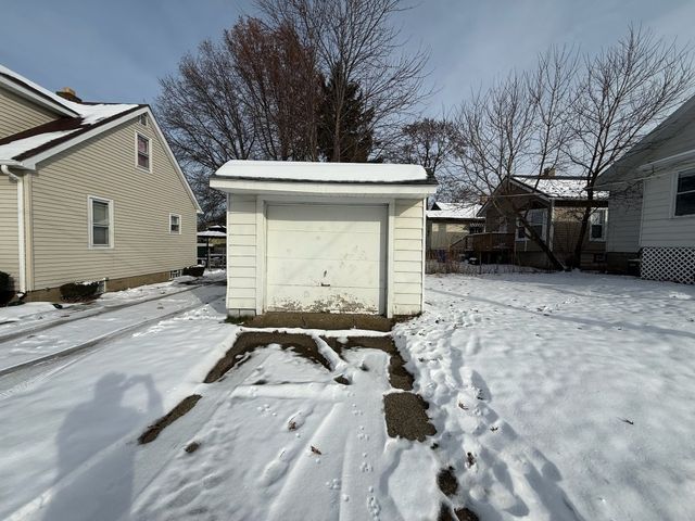 3002 ROSE Avenue, Erie, PA 16510