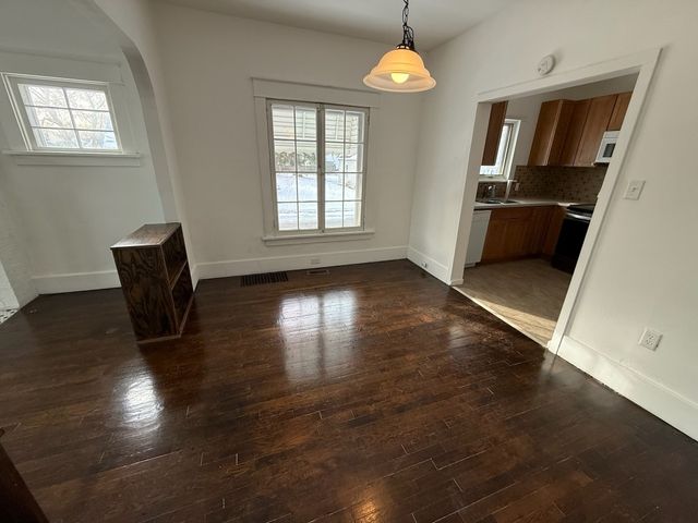 3002 ROSE Avenue, Erie, PA 16510