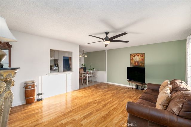 810 Majela, Hemet, CA 92543