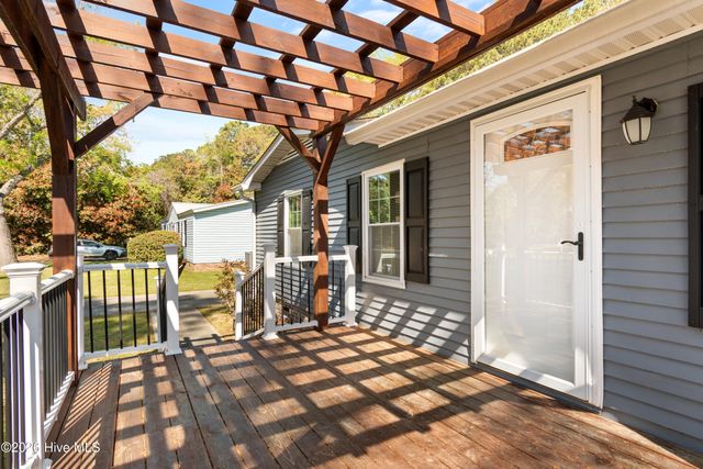 814 Carolina Street SW, Carolina Shores, NC 28467