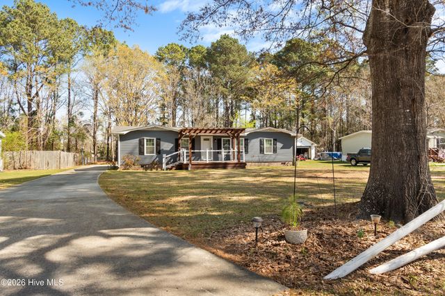 814 Carolina Street SW, Carolina Shores, NC 28467