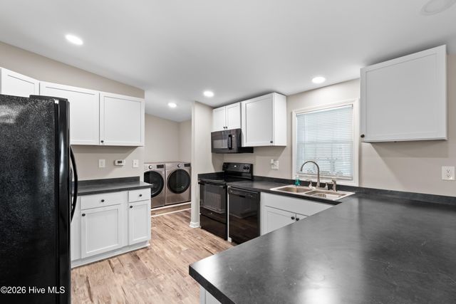 814 Carolina Street SW, Carolina Shores, NC 28467