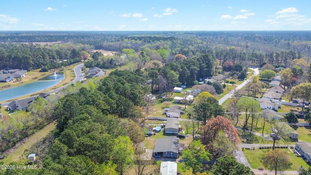 814 Carolina Street SW, Carolina Shores, NC 28467