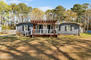 814 Carolina Street SW, Carolina Shores, NC 28467