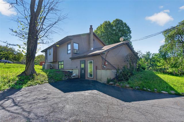 40 Felter Hill Road, Monroe, NY 10950