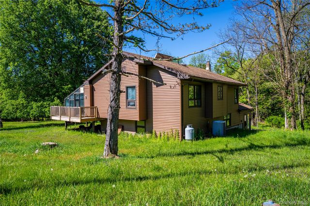 40 Felter Hill Road, Monroe, NY 10950