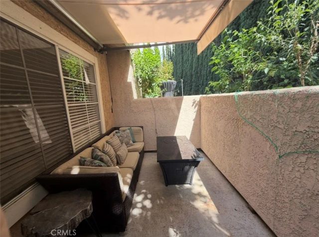 19928 Chase Street 23, Winnetka, CA 91306
