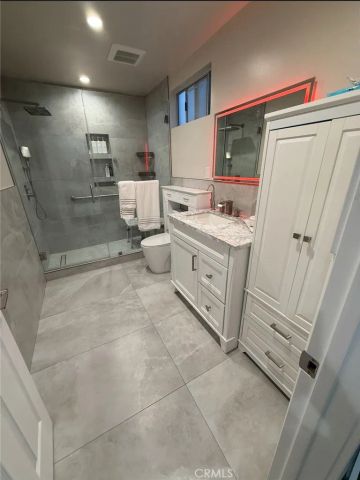 19928 Chase Street 23, Winnetka, CA 91306