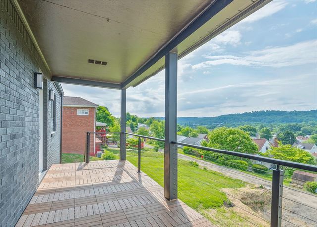 1715 Pierce Street, Aliquippa, PA 15001