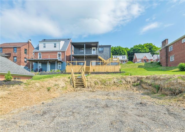 1715 Pierce Street, Aliquippa, PA 15001