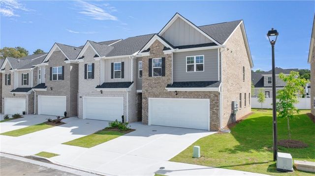 221 Sound Circle, Stockbridge, GA 30281