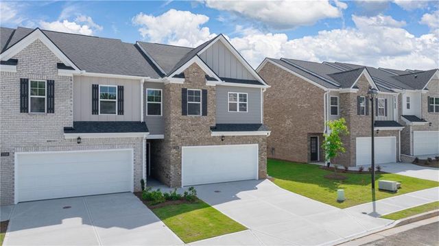 221 Sound Circle, Stockbridge, GA 30281