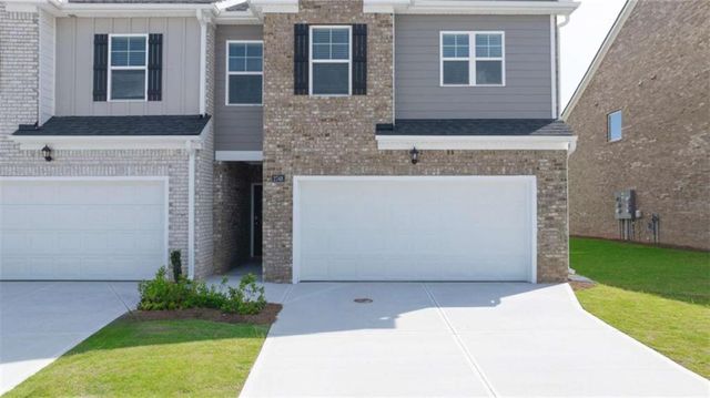 221 Sound Circle, Stockbridge, GA 30281