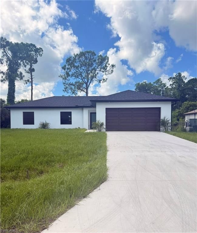 817 Coffield AVE, LEHIGH ACRES, FL 33974 — photo 2