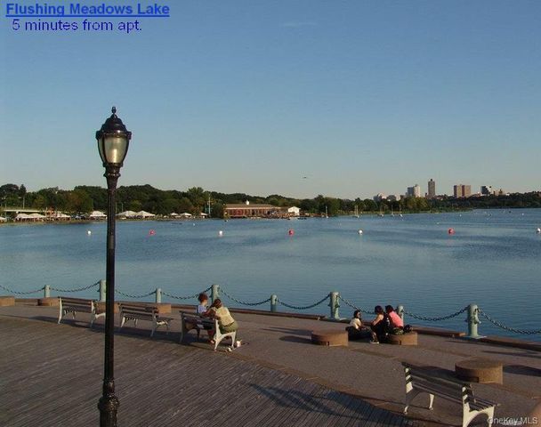 65-30 Grand Central Parkway 1, Forest Hills, NY 11375