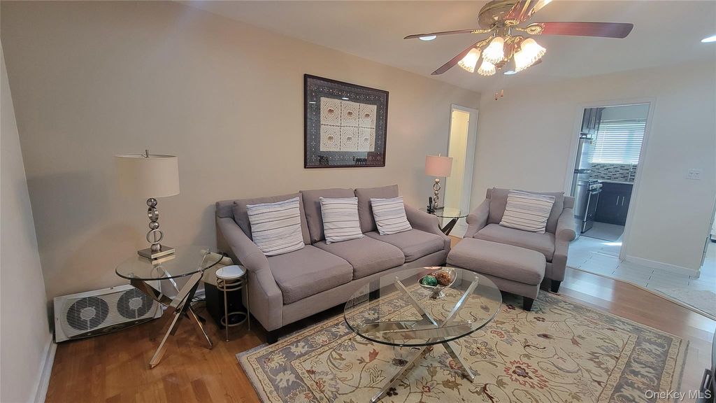 65-30 Grand Central Parkway 1A, Forest Hills, NY 11375 — photo 5