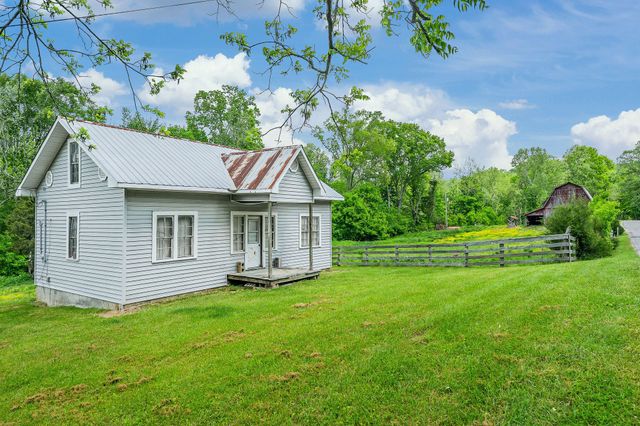 1687 Delk Creek Rd, Pall Mall, TN 38577