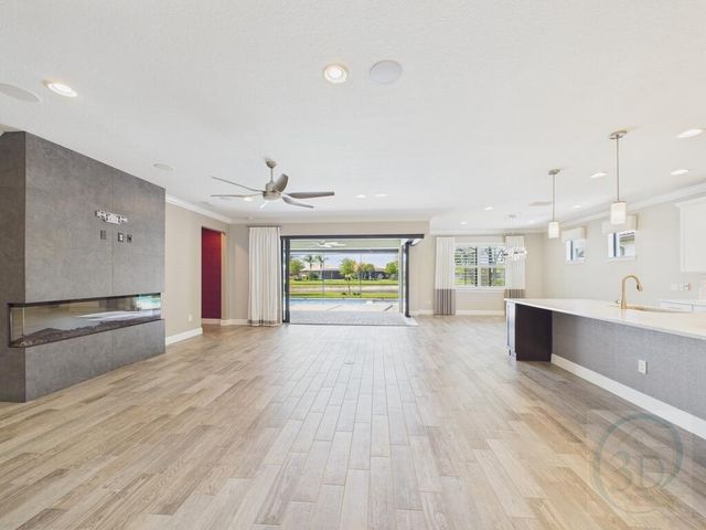 5038 Pendelton Square, Vero Beach, FL 32967