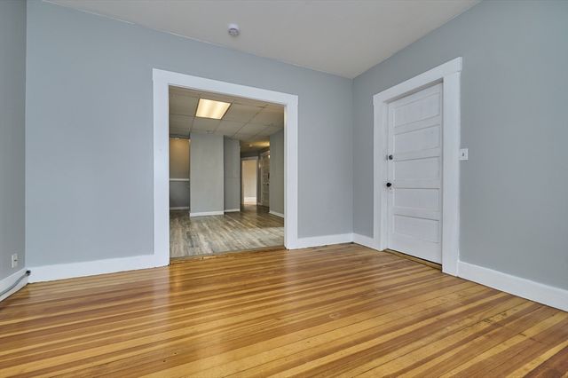 41 Salem St. 2L, Salem, MA 01970