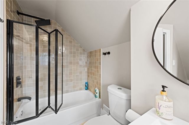 4226 Fulton Court, Cleveland, OH 44113