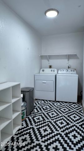 1340 N RECKER Road 339, Mesa, AZ 85205