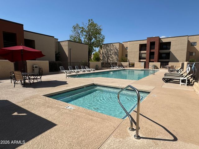 1340 N RECKER Road 339, Mesa, AZ 85205