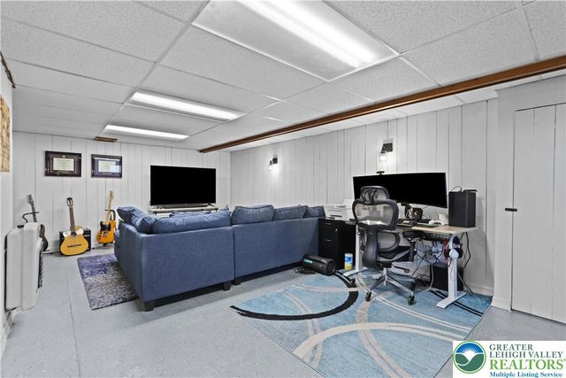 407 Jones Street, Portland Boro, PA 18343