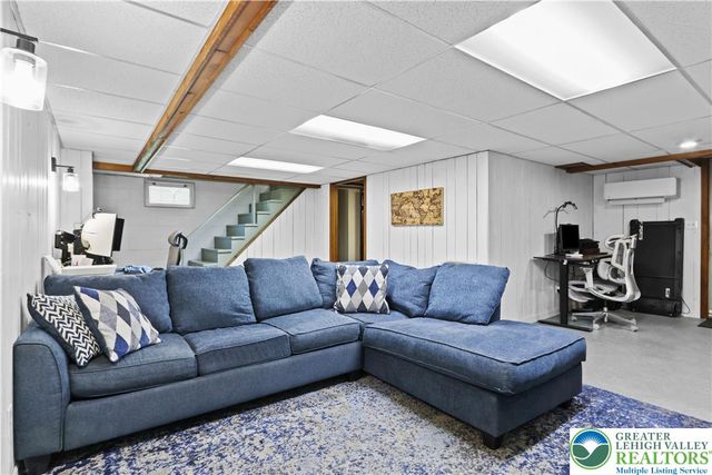 407 Jones Street, Portland Boro, PA 18343