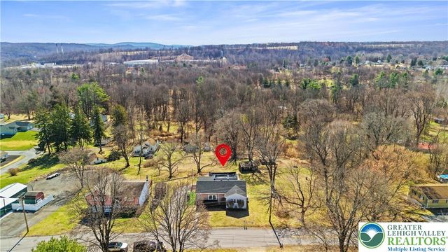 407 Jones Street, Portland Boro, PA 18343