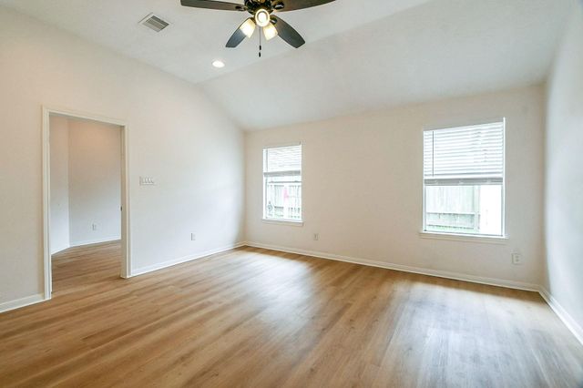 7915 Quail Meadow Drive, Houston, TX 77071