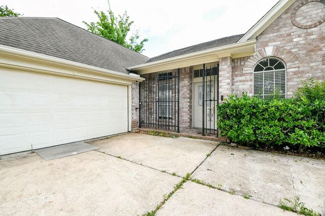 7915 Quail Meadow Drive, Houston, TX 77071