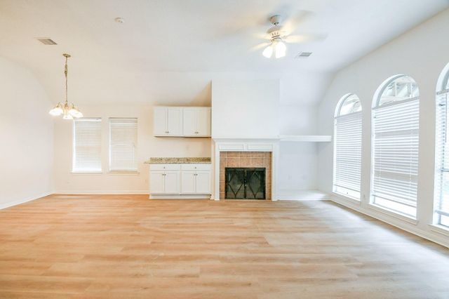 7915 Quail Meadow Drive, Houston, TX 77071