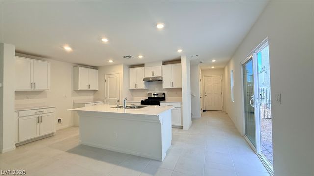 9249 Innot Avenue, Las Vegas, NV 89148