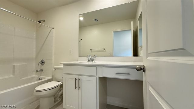 9249 Innot Avenue, Las Vegas, NV 89148