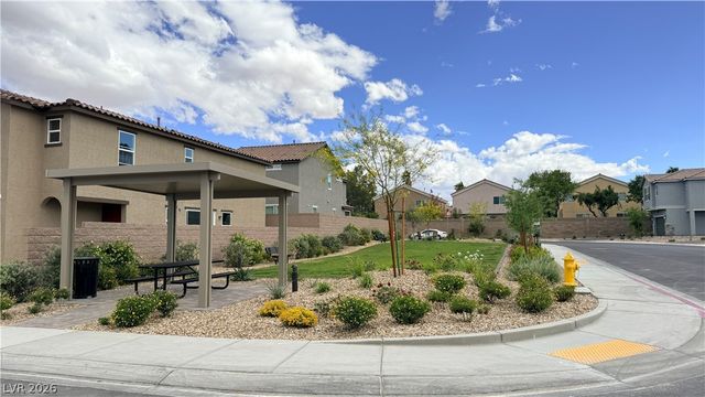 9249 Innot Avenue, Las Vegas, NV 89148