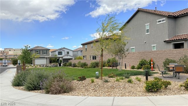 9249 Innot Avenue, Las Vegas, NV 89148