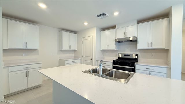 9249 Innot Avenue, Las Vegas, NV 89148