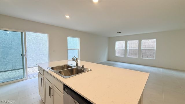 9249 Innot Avenue, Las Vegas, NV 89148