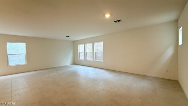 9249 Innot Avenue, Las Vegas, NV 89148