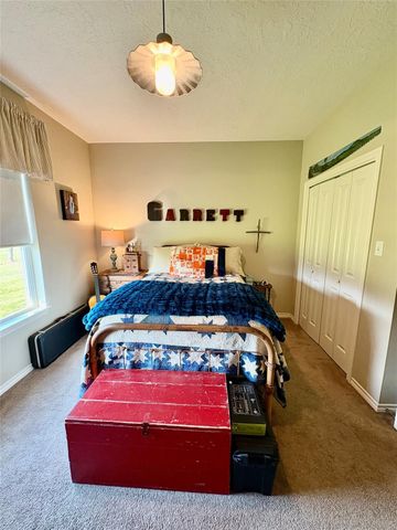 169 Fm 1696, Huntsville, TX 77340
