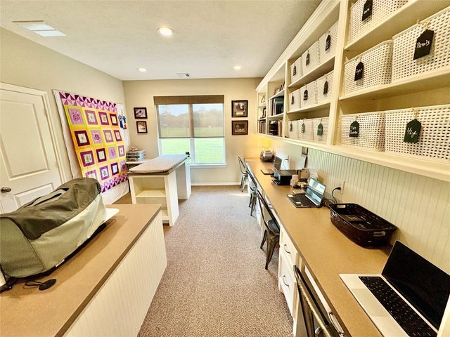 169 Fm 1696, Huntsville, TX 77340