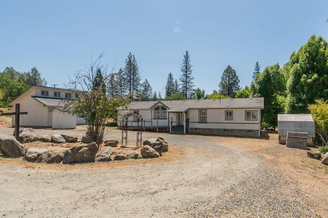 31 Rocky Road, Weaverville, CA 96093