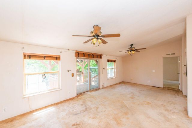 31 Rocky Road, Weaverville, CA 96093