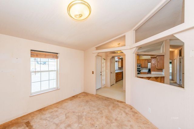 31 Rocky Road, Weaverville, CA 96093