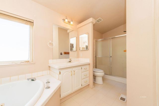31 Rocky Road, Weaverville, CA 96093