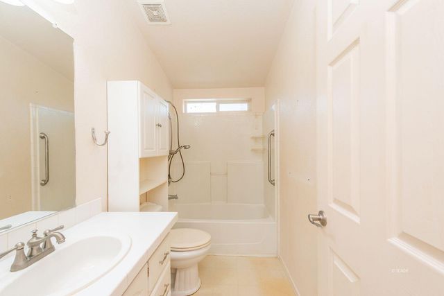 31 Rocky Road, Weaverville, CA 96093